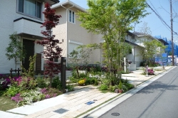 積和建設中部 株式会社 様